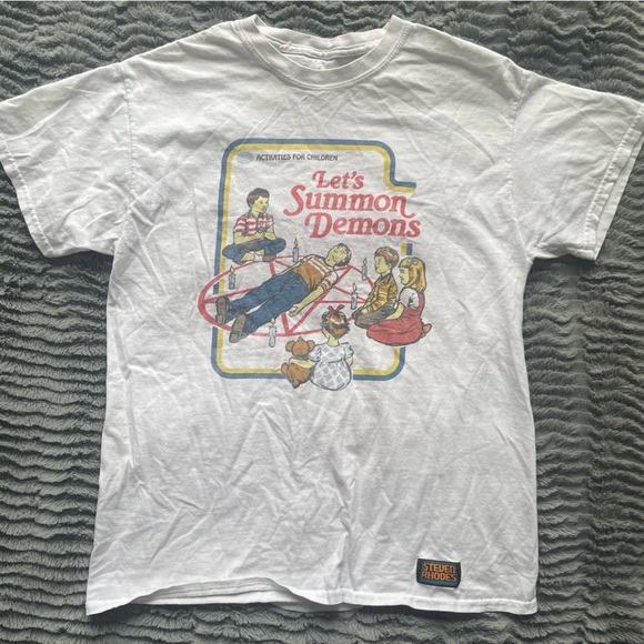 Graphic Tee - Picture 1 of 5